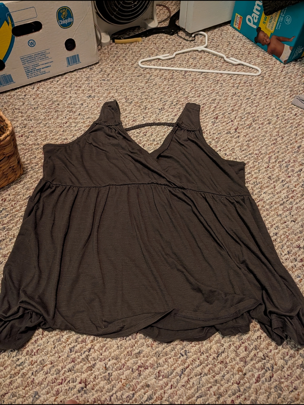 torrid Size 3 Green V-Neck Flowy Camisole Tank